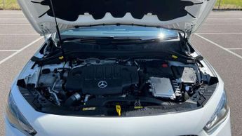 Mercedes-Benz GLA GLA 220d 4Matic AMG Line Premium Plus 5dr Auto