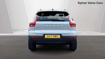 Volvo XC40 1.5 T3 [163] R DESIGN 5dr