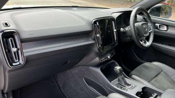 Volvo XC40 1.5 T3 [163] R DESIGN 5dr