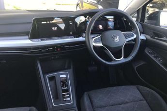 Volkswagen Golf 1.5 eTSI 150 Life 5dr DSG