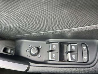 Audi Q2 35 TFSI Black Edition 5dr S Tronic