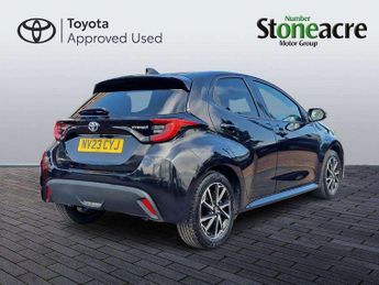 Toyota Yaris 1.5 Hybrid Design 5dr CVT