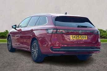 Volkswagen Passat Estate 1.5 eTSI Elegance 5dr DSG