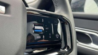 Land Rover Range Rover Velar 2.0 D200 MHEV Dynamic SE 5dr Auto