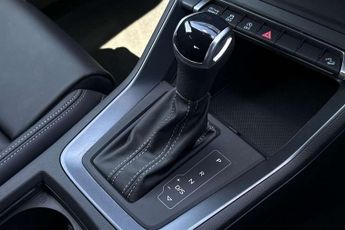 Audi Q3 35 TFSI Black Edition 5dr S Tronic [20" Alloy]