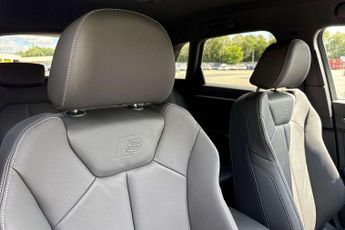 Audi Q3 35 TFSI Black Edition 5dr S Tronic [20" Alloy]