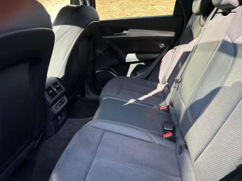 Audi Q5 40 TDI Quattro S Line 5dr S Tronic