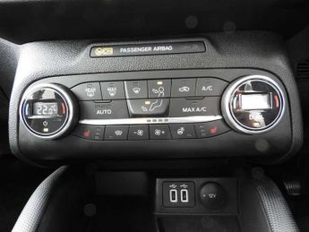 Ford Focus Active 1.5 EcoBlue 120 Active X Auto 5dr