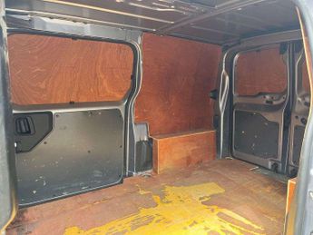Vauxhall Vivaro 2700 1.5d 120PS Dynamic H1 Van