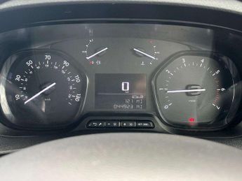 Vauxhall Vivaro 2700 1.5d 120PS Dynamic H1 Van