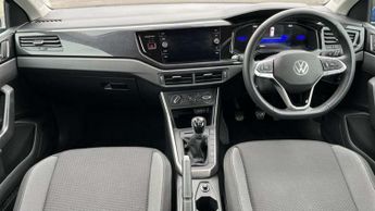 Volkswagen Polo 1.0 Life 5dr