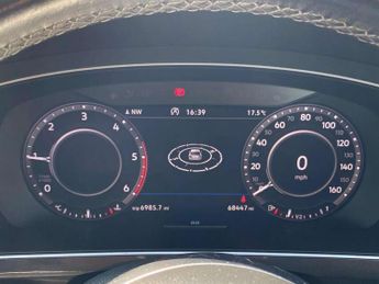 Volkswagen Tiguan 2.0 TDi 150 4Motion R-Line 5dr