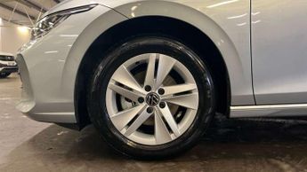 Volkswagen Golf Estate 1.5 TSI Life 5dr