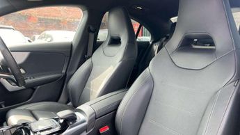 Mercedes-Benz CLA CLA 35 Premium 4Matic 4dr Tip Auto