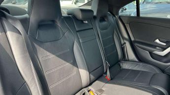 Mercedes-Benz CLA CLA 35 Premium 4Matic 4dr Tip Auto