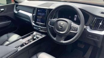 Volvo XC60 2.0 B4D Momentum 5dr AWD Geartronic