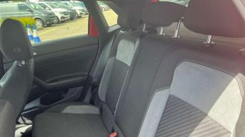 Volkswagen Polo 1.0 TSI 115 R-Line 5dr DSG