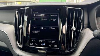 Volvo XC60 2.0 B4D R DESIGN Pro 5dr AWD Geartronic