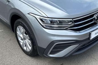 Volkswagen Tiguan Allspace 1.5 TSI Life 5dr
