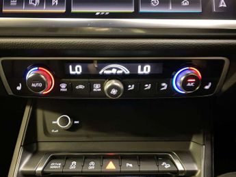 Audi Q3 35 TFSI Black Edition 5dr S Tronic [20" Alloy]