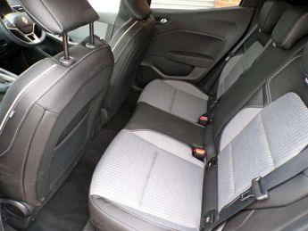 Renault Clio 1.6 E-TECH full hybrid 145 Techno 5dr Auto