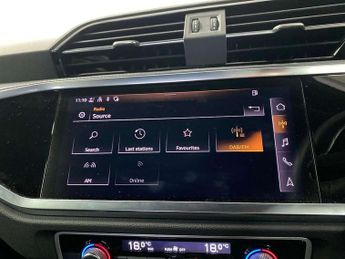 Audi Q3 35 TFSI S Line 5dr [Leather]