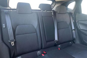 Nissan Qashqai 1.3 DiG-T MH 158 N-Connecta 5dr Xtronic