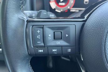 Nissan Qashqai 1.3 DiG-T MH 158 N-Connecta 5dr Xtronic