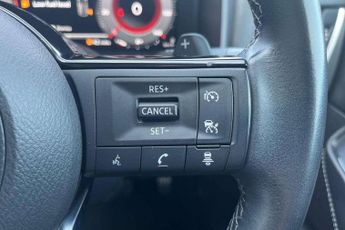 Nissan Qashqai 1.3 DiG-T MH 158 N-Connecta 5dr Xtronic