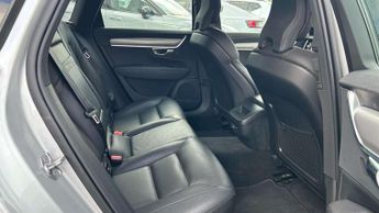 Volvo V90 2.0 T4 Momentum Plus 5dr Geartronic