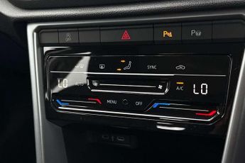 Volkswagen T-Roc 1.5 TSI Life 5dr DSG