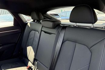 Audi Q3 35 TDI Black Edition 5dr S Tronic [20" Alloy]