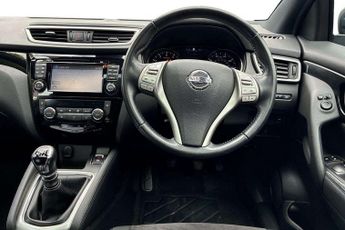 Nissan Qashqai 1.2 DiG-T N-Vision 5dr