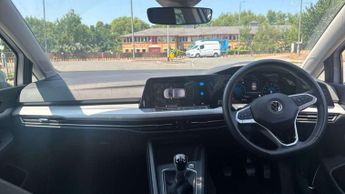 Volkswagen Golf 2.0 TDI Life 5dr
