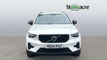 Volvo XC40 2.0 B3P Plus Dark 5dr Auto