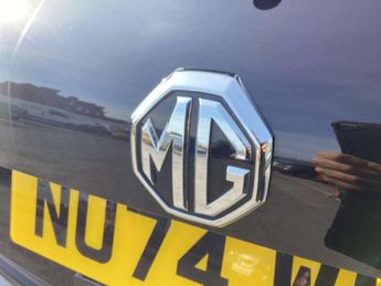 MG HS 1.5 T-GDI PHEV SE 5dr Auto