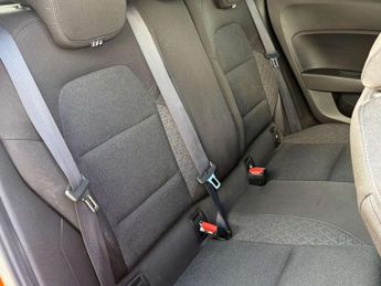 Renault Clio 1.0 TCe 100 Iconic 5dr