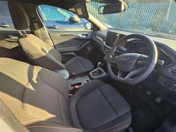 Ford Focus 1.0 EcoBoost ST-Line 5dr