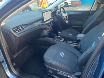 Ford Focus Active 1.0 EcoBoost Active 5dr