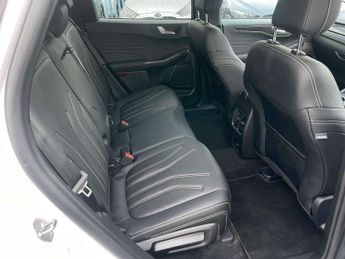 Ford Kuga 2.5 PHEV Vignale 5dr CVT