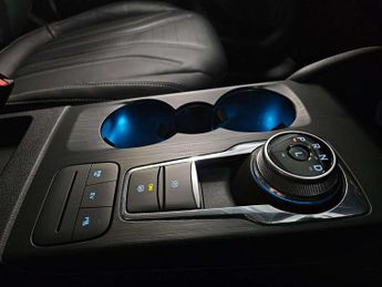 Ford Kuga 2.5 PHEV Vignale 5dr CVT