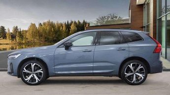 Volvo XC60 2.0 B5P R DESIGN 5dr AWD Geartronic