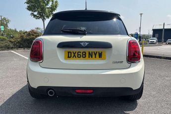 MINI Hatchback 1.5 Cooper Classic II 3dr