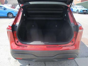 Nissan Qashqai 1.3 DiG-T MH Acenta Premium 5dr