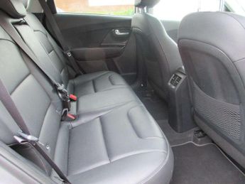 Kia Niro 1.6 GDi Hybrid 4 5dr DCT