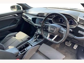 Audi Q3 35 TFSI Black Edition 5dr S Tronic