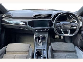 Audi Q3 35 TFSI Black Edition 5dr S Tronic