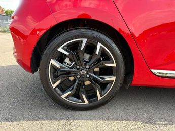 Renault Clio 1.6 E-TECH full hybrid 145 Techno 5dr Auto