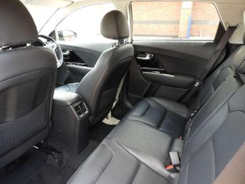 Kia Niro 1.6 GDi Hybrid 4 5dr DCT