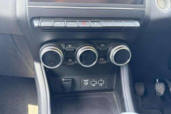 Renault Captur 1.0 TCE 100 Iconic 5dr